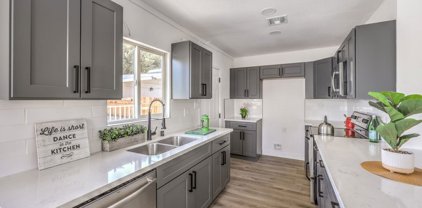 1900 Cedar Avenue, Las Vegas