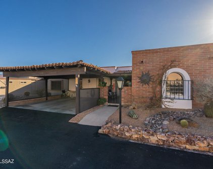 681 W Camino Del Poso, Green Valley