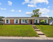 424 Elmhurst  Drive, St Charles image