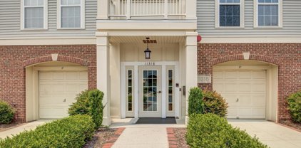 11318 Westbrook Mill Ln Unit #302, Fairfax