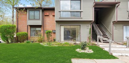 9 Medford Court, Red Bank