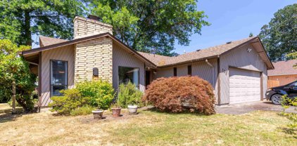 135 Kari Pl, Lebanon