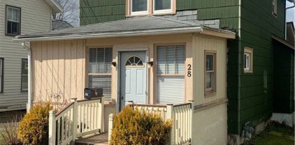 28 Water  Street, Carroll-062400