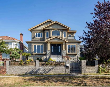 1909 E 64th Avenue, Vancouver