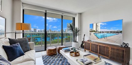 3625 N Country Club Dr Unit #706, Aventura