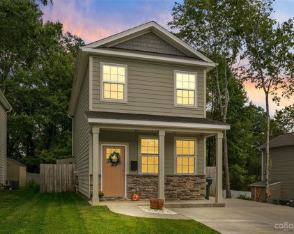 1762 15th Street Ne Place, Hickory