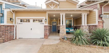625 Outer Banks Way, Edmond