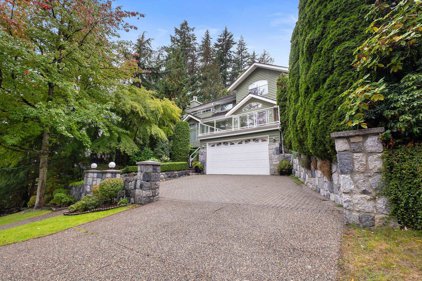 3907 Braemar Place, North Vancouver