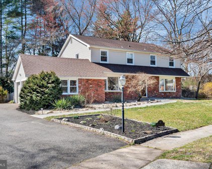 6 Willow Ct, Cherry Hill