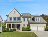 518 Edgewater Drive, Holly Springs image