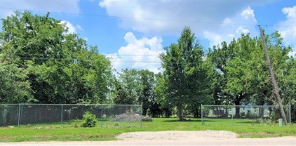 1202 County Road 384, Rosharon