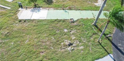 39 Dogwood Way, Fort Myers