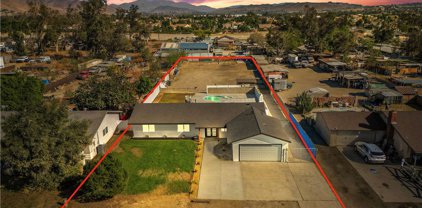 10252 Bellegrave Avenue, Jurupa Valley