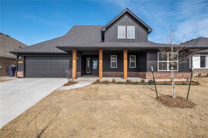 11233 NW 136th Terrace, Piedmont