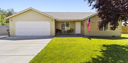 2211 Diamond Head Way, West Richland