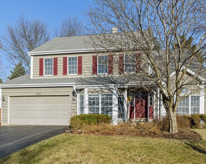 2146 N Lake Arlington Drive, Arlington Heights