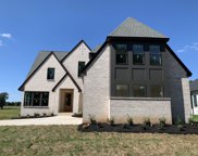 855 Shady Bluff Trl, Clarksville image