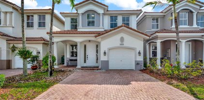 8439 Nw 108th Pl, Doral
