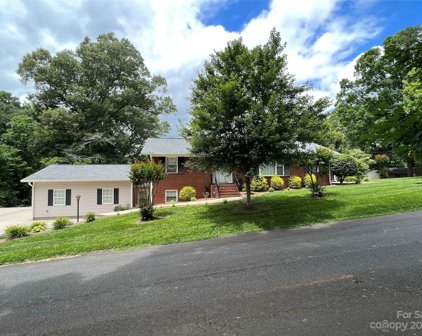 110 Sunset  Drive, Mount Holly