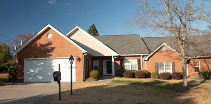 405 Woodlawn Gardens Way Unit 16, Knoxville