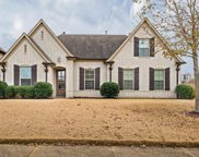 7087 Hill Farm Dr, Bartlett image