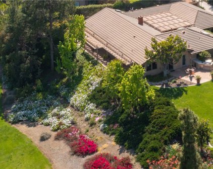 8224 Pinositas Road, Whittier