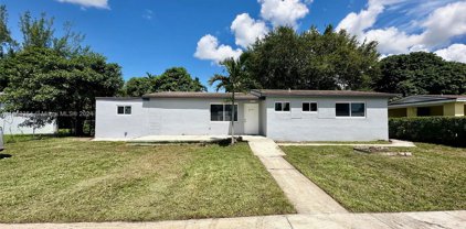 2371 Nw 174th Ter, Miami Gardens