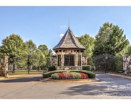 8714 Southshore  Drive Unit #9, Waxhaw