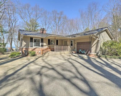 4183 N Lakeshore Drive, Holland