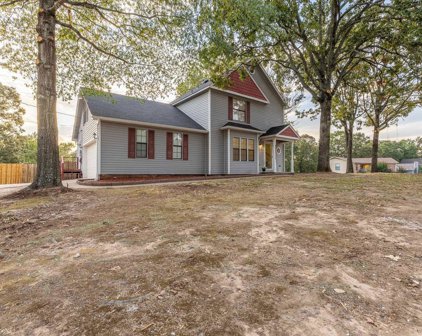 101 Raywood Dr, Sherwood
