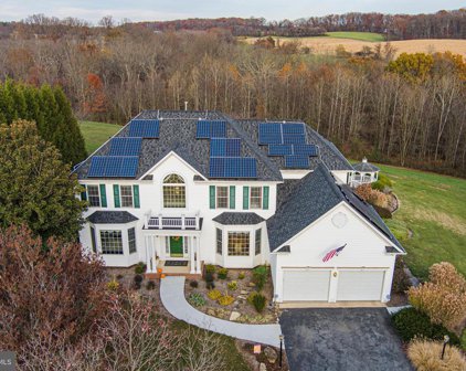 6414 Klein Hill Dr, Mount Airy