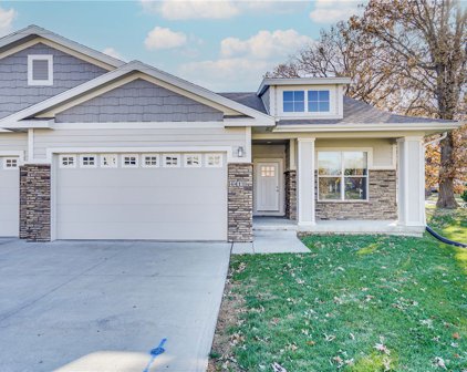 4411 Lower Beaver Road, Des Moines