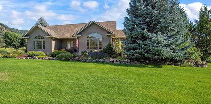 12290 Village View Drive, Leavenworth