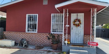6814 Bear Avenue, Bell