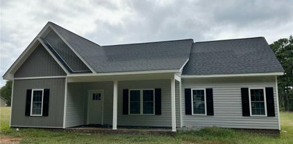 651 S Valley Street, Liberty