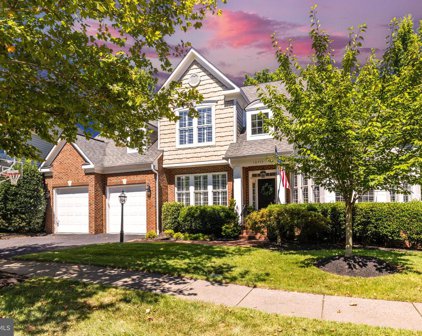18775 Kipheart Dr, Leesburg