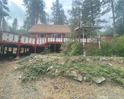 1057 Eagle Road, Wrightwood