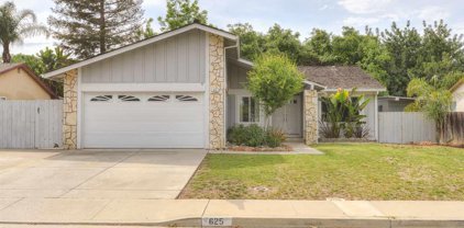 625 Heather Pl, Brentwood