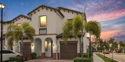 10381 Nw 88th Ter, Doral