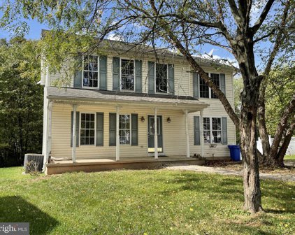 76 Fairground Ave, Taneytown