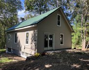 424 Potwine Ln, Amherst image