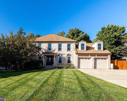 2724 Sasscers Hill Ct, Herndon