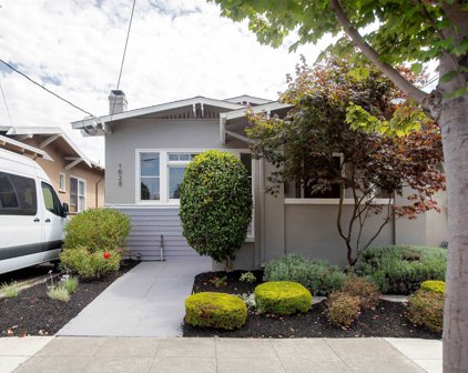 1628 Broadway, Alameda