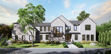 19 Castle  Road, Narragansett