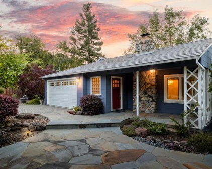 763 Hillcrest WAY, Redwood City