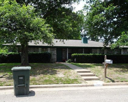 3810 Bluff Oak, Nacogdoches