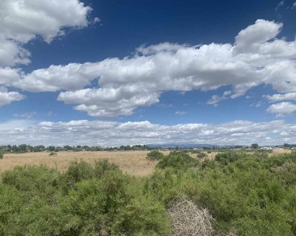 Thornbird Dr, Fallon