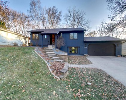 112006 Warner Circle, Chaska