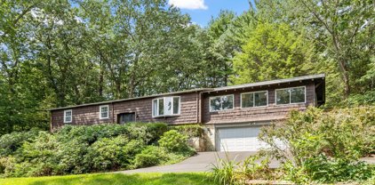 48 Gray Rd, Andover