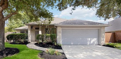 5606 River Knoll Court, Katy